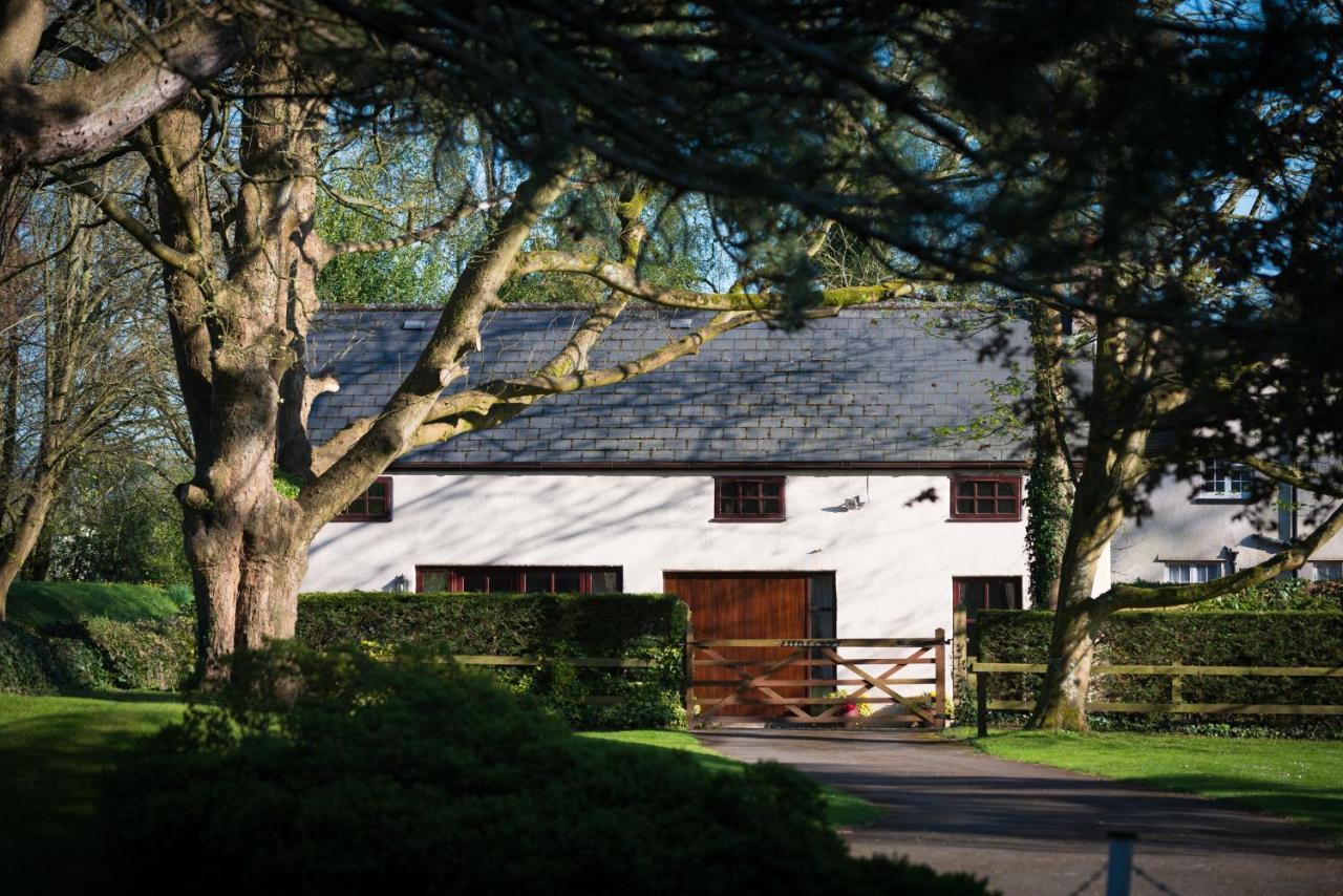 אסק Glen-Yr-Afon House Hotel מראה חיצוני תמונה